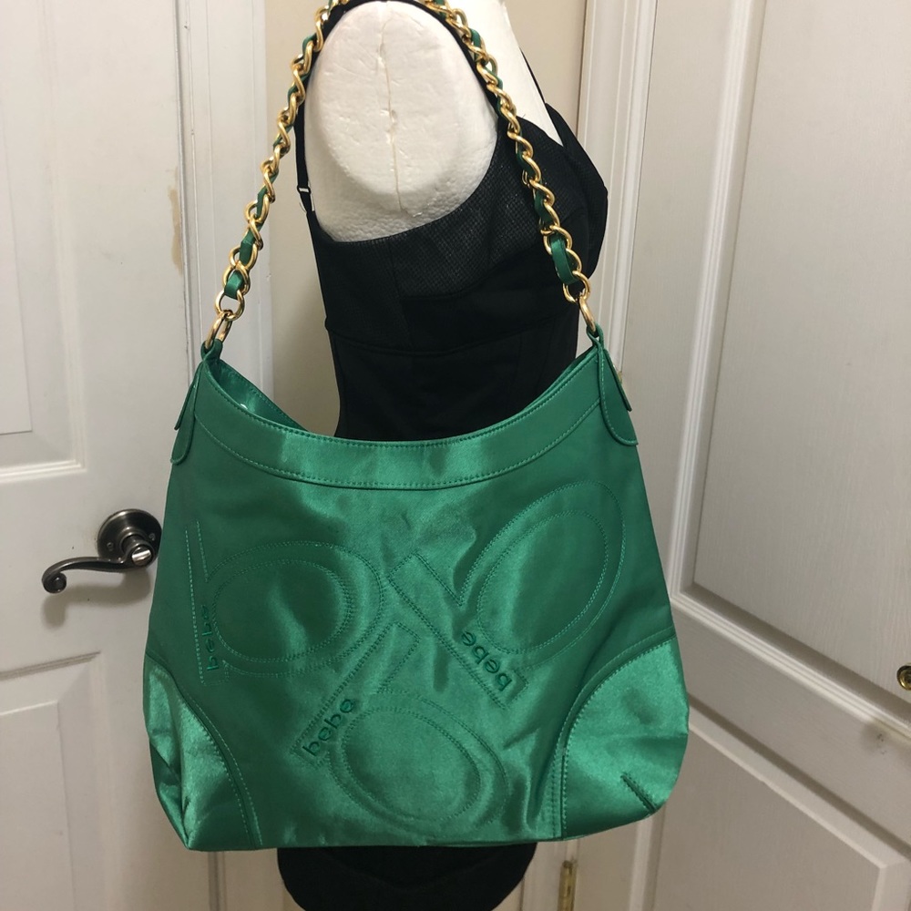 Green Shoulder Bag with Chain Strap